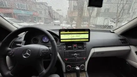 벤츠 2009 W204 C클래스 안드로이드 내비게이션교체 NV700 HD후방카메라교체 / 성남 분당구 정자동