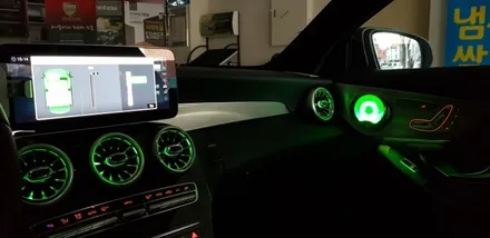 [분당 벤츠 전문점] 벤츠 X253 GLC클래스 2019년식 GLC300 쿠페 최고급 64색 전면 송풍구 엠비언트 교체, 검정색 플라스틱 미드스피커 커버탈거 64색 부메스터 미드스 / 성남 분당구 정자동