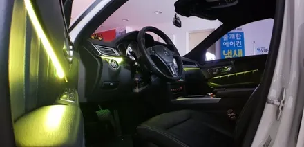 [분당 벤츠 전문점] 벤츠 W212 E250 순정 3색 엠비언트를 순정 12색 엠비언트 멀티컬러 적용 光량 5배 UPUP ~~ 순정방식 그대로~~ 변경 작업 / 성남 분당구 정자동