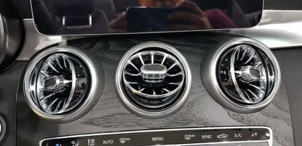 [분당벤츠전문점] 벤츠 A205 C200 카브리올레 전면송풍구엠비언트 2열송풍구엠비언트 데쉬보드 가로바 엠비언트 미드레인지 엠비언트 / 성남 분당구 정자동