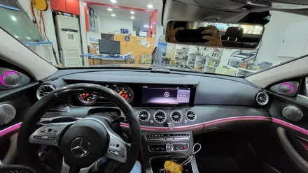 벤츠 E220d 중고차 전동트위터 모터 엠비언트 고장수리 및 순정 터빈 송풍구 공임 교체작업 / 성남 분당구 정자동