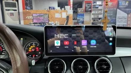 [분당벤츠전문점] 벤츠 C클래스 W205 C200d 2017년식 안드로이드 M2C200플러스 네비게이션 국산 고해상도 12.3인치 모니터 교체 / 성남 분당구 정자동