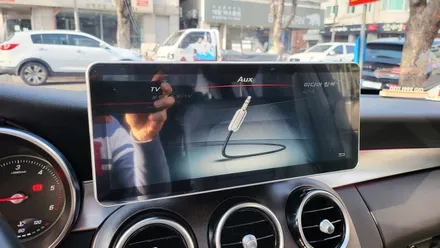 분당벤츠전문점 카알터 C클래스 W205 C220 국산 12.3인치 모니터교체 M2C200PLUS AUX코딩 순정GPS연동 순정64색변경 부메스터 전동트위터 데쉬보드 엠비언트 / 성남 분당구 정자동