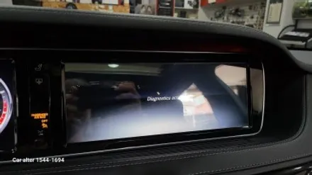 벤츠 W222 S63 AMG 커맨더 오디오 고장수리 터치모니터변경 M2C200PLUS AUX코딩 순정GPS연동 파크라케이블 무선 LTE WiFi 공유기 분당 정자동 카알터 / 성남 분당구 정자동