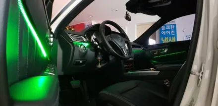 [분당 벤츠 전문점] 벤츠 W212 E250 순정 3색 엠비언트를 순정 12색 엠비언트 멀티컬러 적용 光량 5배 UPUP ~~ 순정방식 그대로~~ 변경 작업 / 성남 분당구 정자동