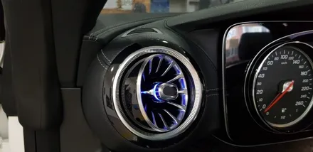 [분당벤츠전문점] 벤츠 E클래스 카브리 A238 E220d 카브리올레 전면 송풍구 엠비언트 6개 교체 / 성남 분당구 정자동