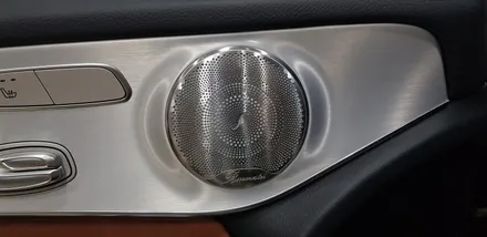 [분당벤츠전문점] 벤츠 GLC C253 GLC220d 쿠페 2021년식 미드레인지 커버 부메스터 엠비언트 커버교체 / 성남 분당구 정자동