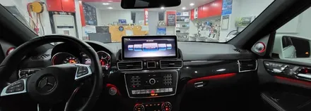 분당 벤츠 전문점 카알터 GLE GLE63 AMG 국산 12.3인치 모니터 교체 카플레이 안드로이드오토 안드로이드 M2C200PLUS교체 휴대용 무선 WiFi기기 설치 국산 USB / 성남 분당구 정자동