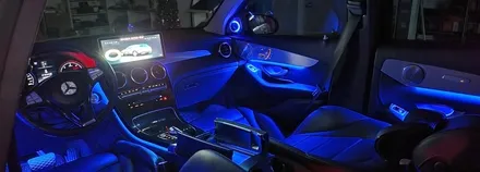 분당벤츠전문점 카알터 GLC X253 GLC220d 순정옵션 빠진 센터 스피커 시공 순정 64색 엠비언트 교체 / 성남 분당구 정자동