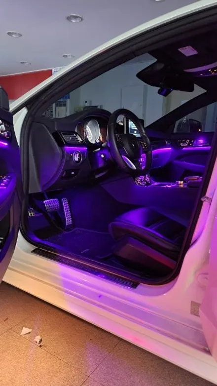 벤츠 W218 CLS400 순정 엠비언트 업그레이드 광량업 색상추가 멀티컬러 / 성남 분당구 정자동