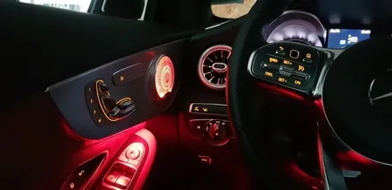 [분당 벤츠 전문점] 벤츠 X253 GLC클래스 2019년식 GLC300 쿠페 최고급 64색 전면 송풍구 엠비언트 교체, 검정색 플라스틱 미드스피커 커버탈거 64색 부메스터 미드스 / 성남 분당구 정자동