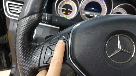 [분당벤츠전문점] 벤츠 E클래스 W212 E220 2014년식 안드로이드 M2C200플러스 국산 고해상도 12.3인치 모니터 교체 AUX생성 코딩 / 성남 분당구 정자동