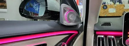 [분당벤츠전문점] 벤츠 S클래스 W223 S580 2022년식 독립적으로 사용하는 미디어장치(주행중 유튜브 넷플릭스 등등 시청됨) 부메스터 4D 전동트위터 교체 스타뷰S 탈거 주차 / 성남 분당구 정자동