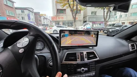 벤츠 E350 카브리올레 국산 안드로이드 M2C200PLUS 네비게이션 국산 12.3 와이드모니터 교체 분당 판교 카알터 / 성남 분당구 정자동