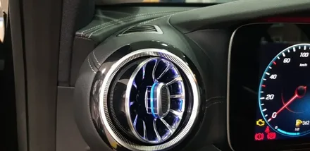[분당벤츠전문점] 벤츠 신형E클래스 W213 E350 페이스 리프트 부메스터 3D전동 트위터, 전면&리어송풍구 엠비언트 라이트 교체 / 성남 분당구 정자동