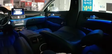 [분당벤츠전문점] 벤츠 W218 CLS250 순정 3색 엠비언트를 순정 12색 멀티컬러 적용 光량 5배 UPUP~~ 순정방식 그대로~~ 변경작업 / 성남 분당구 정자동
