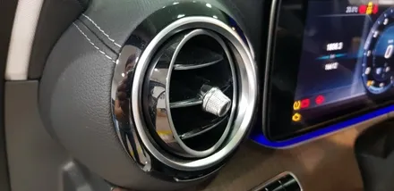 [분당벤츠전문점] 벤츠 E클래스 W213 E300 국산 USB AUX생성기 휴대용 무선 WiFi기기 설치(통신비무료) 전면 송풍구엠비언트 2열 송풍구엠비언트 순정 매립 공기청정기 / 성남 분당구 정자동