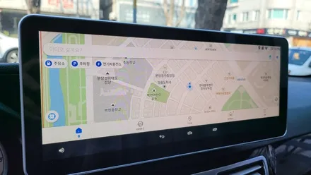 분당벤츠전문점 카알터 E클래스 W212 E220 NTG4500 모니터 블랙아웃  국산 12.3 모니터교체 M2C200A PLUS교체 USBAUX 설치 / 성남 분당구 정자동