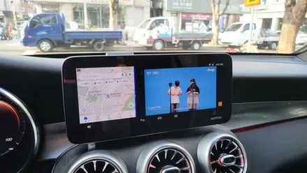 벤츠 GLC300e 쿠페 페이스리프트 순정 10.2인치 풀스크린 티맵 유튜브 넷플릭스 안드로이 셋탑박스 M2C200PLUS USB AUX 순정 GPS연동 파크라 케이블 분당 카알터 / 성남 분당구 정자동