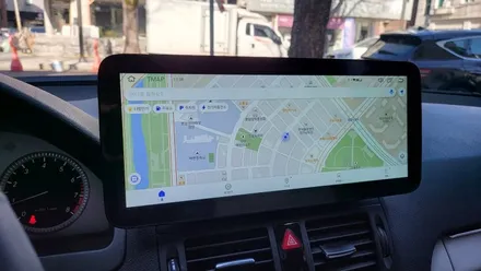 벤츠 2009 W204 C클래스 안드로이드 내비게이션교체 NV700 HD후방카메라교체 / 성남 분당구 정자동