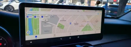 분당벤츠전문점 카알터 C클래스 W205 C220 국산 12.3인치 모니터교체 M2C200PLUS AUX코딩 순정GPS연동 순정64색변경 부메스터 전동트위터 데쉬보드 엠비언트 / 성남 분당구 정자동