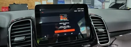 [분당벤츠전문점] 벤츠 GLE W166 GLE350d 2017년식 안드로이드 M2C200 네비게이션 국산USB AUX 순정GPS연동 케이블 휴대용 무선 WiFi기기설치(통신비무료) / 성남 분당구 정자동