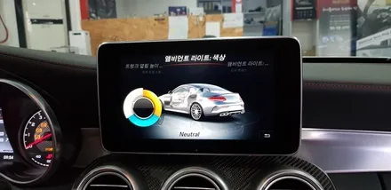 [분당벤츠전문점] 벤츠 C205 C63 AMG쿠페 M2C200플러스 국산12.3인치 모니터 AUX코딩 순정GPS연동 파크라케이블 순정64색변경 엠비언트 전면송풍구 엠비언트 리어송풍 / 성남 분당구 정자동