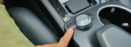 분당벤츠전문 카알터 GLK M2C200PLUS 국산 12.3 모니터교체 AUX코딩 4500CE탈거 사각지대개선 필수품 옵틱글래스 광각미러교체 / 성남 분당구 정자동