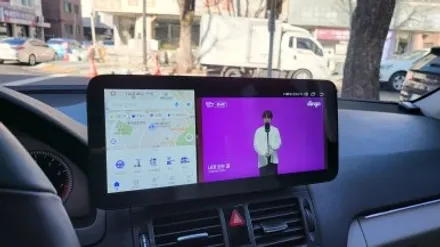 벤츠 2009 W204 C클래스 안드로이드 내비게이션교체 NV700 HD후방카메라교체 / 성남 분당구 정자동