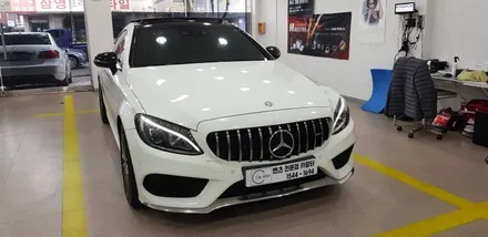 [분당벤츠전문점] 벤츠 C클래스 W205 C200쿠페 순정 송풍구탈거 순정형 전면송풍구 엠비언트 + 2열 송풍구 엠비언트 교체 / 성남 분당구 정자동