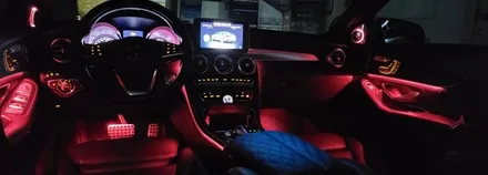 [분당벤츠전문점] 벤츠 C클래스 W205 C250d 2017년식 순정 엠비언트 64색 변경(조그다이얼 방식) 부메스터3D 전동트위터 교체 / 성남 분당구 정자동