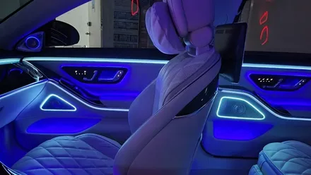 벤츠전문 카알터 공휴일작업 W223 S580 4D전동트위터 미드레인지 엠비언트 안드로이드 티맵 카카오맵 유튜브 넷플릭스 티빙 등등 휴대용 무선 LTE - 분당 정자 수내 서현 판교 / 성남 분당구 정자동