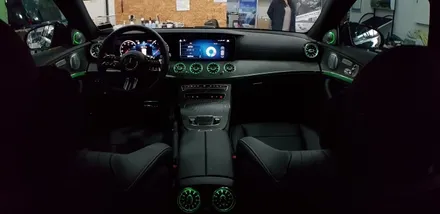 [분당벤츠전문점] 벤츠 신형E클래스 W213 E350 페이스 리프트 부메스터 3D전동 트위터, 전면&리어송풍구 엠비언트 라이트 교체 / 성남 분당구 정자동