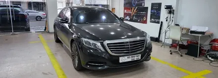 분당벤츠전문점 카알터 S클래스 W222 S500 터치스크린 변경 안드로이드 M2C200PLUS 순정GPS연동 파크라케이블 설치 AUX코딩 / 성남 분당구 정자동