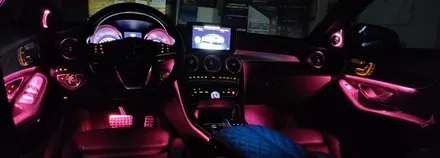 [분당벤츠전문점] 벤츠 C클래스 W205 C250d 2017년식 순정 엠비언트 64색 변경(조그다이얼 방식) 부메스터3D 전동트위터 교체 / 성남 분당구 정자동