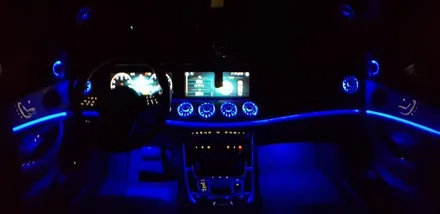 [분당벤츠전문점] 벤츠 E클래스 W213 E250 페이스 리프트 신차 패키지 부메스터 3D전동 트위터, 전면송풍구 엠비언트 교체 / 성남 분당구 정자동
