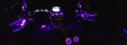 [분당벤츠전문점] 벤츠 GLC X253 GLC300 2019년식 순정 64색 엠비언트 변경 부메스터 3D전동 트위터 전면 송풍구엠비언트 리어 송풍구 엠비언트 / 성남 분당구 정자동