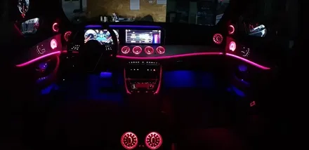 [분당벤츠전문점] 벤츠 2021년식 W213 E250 페이스 리프트 신차 패키지 부메스터 3D전동 트위터, 전면송풍구&리어송풍구 엠비언트, 미드스피커 엠비언트 커버 교체 작업 / 성남 분당구 정자동