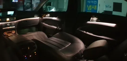 [분당벤츠전문점] 벤츠 W218 CLS350 순정 12색 엠비언트 M2C200플러스 GPS 파크라케이블 국산 12.3인치 모니터 교체 이지억세스 워크인 / 성남 분당구 정자동