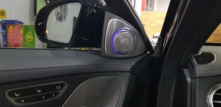 [분당벤츠전문점] 벤츠 W222 S500 아이나비 QXD5000+커넥티드 프로+신형 에너팩 프로12A 보조배터리 설치, 순정 옵션에서 제외된 순정형 3D부메스터 전동트위터 설치 / 성남 분당구 정자동