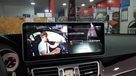 [분당 벤츠 전문점] 벤츠 W212 후기형 E클래스 E220 2015년식 고질병 현대모비스 NTG-4500CE 15MY-R2 모니터 먹화면 블랙아웃 고장 탈거 ☞ 내구성 떨어지는 / 성남 분당구 정자동