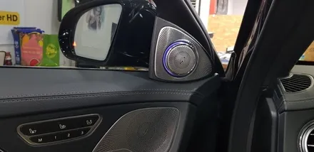 [분당벤츠전문점] 벤츠 W222 S500 아이나비 QXD5000+커넥티드 프로+신형 에너팩 프로12A 보조배터리 설치, 순정 옵션에서 제외된 순정형 3D부메스터 전동트위터 설치 / 성남 분당구 정자동