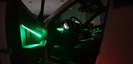 [분당벤츠전문점] 벤츠 E클래스 W212 E350 순정12색 엠비언트 변경 작업(멀티컬러 적용) / 성남 분당구 정자동