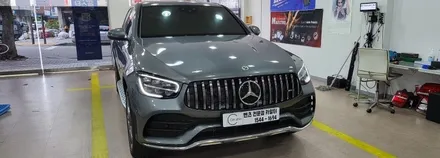 [분당벤츠전문점] 벤츠 GLC C253 GLC300e 쿠페 2021년식 신차패키지 부메스터 3D전동트위터 1열 송풍구엠비언트 2열 송풍구엠비언트 부메스터 미드레인지 커버교체 / 성남 분당구 정자동