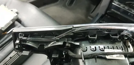 [분당벤츠전문점] 벤츠 E클래스 W212 E250 2015년식 순정12색 멀티컬러 엠비언트 교체 국산 12.3인치 모니터 교체 국산 안드로이드 M2C200플러스 네비게이션 설치 순 / 성남 분당구 정자동