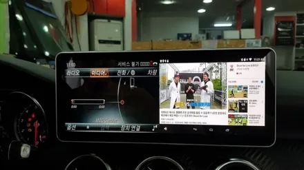 [분당벤츠전문점] 벤츠 W176 후기형 2018년식 A클래스 A200 순수 국산 12.3인치 와이드 모니터 + 국산 안드로이드 카블릿 M2C100 셋탑 / 성남 분당구 정자동