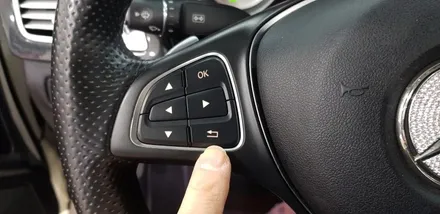 [분당벤츠전문점] 벤츠 W218 CLS350 순정 12색 엠비언트 M2C200플러스 GPS 파크라케이블 국산 12.3인치 모니터 교체 이지억세스 워크인 / 성남 분당구 정자동
