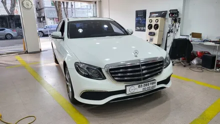 벤츠 W213 E220d  순정 엠비언트 고장수리 / 성남 분당구 정자동