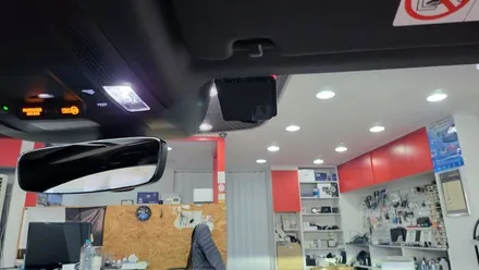포르쉐 타이칸 블랙박스 전문 장착점 4채널 QXD mega2 커넥티드 에코파워팩 S20 LCD 가정용 충전기 / 성남 분당구 정자동
