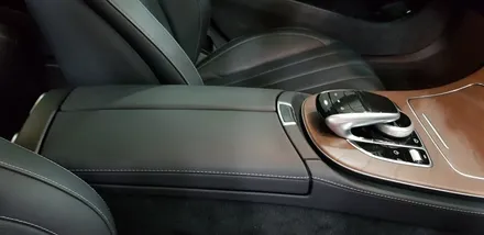 [분당벤츠전문점] 벤츠 E클래스 W213 E300 국산 USB AUX생성기 휴대용 무선 WiFi기기 설치(통신비무료) 전면 송풍구엠비언트 2열 송풍구엠비언트 순정 매립 공기청정기 / 성남 분당구 정자동